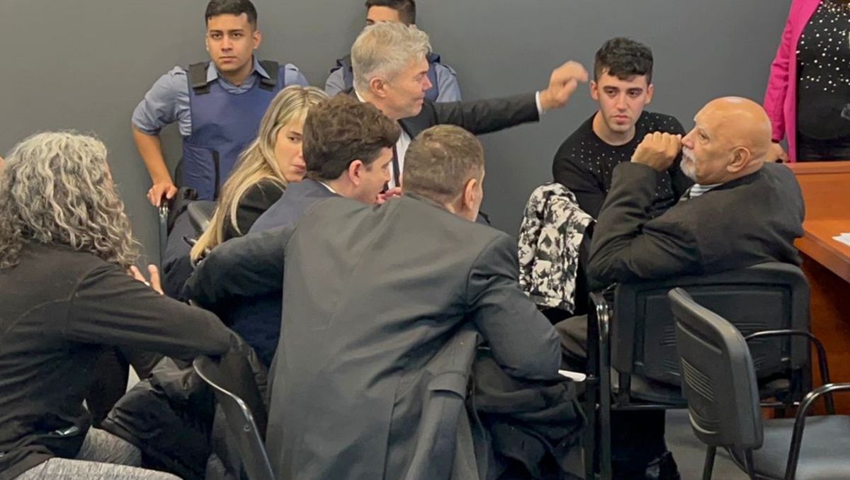 Tensión en la sala: cruce entre las partes