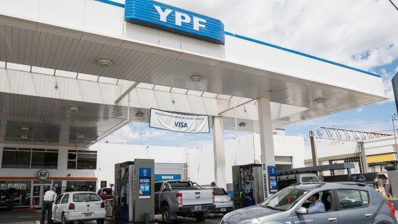 La semana que viene bajarán los precios de los combustibles en la Patagonia.