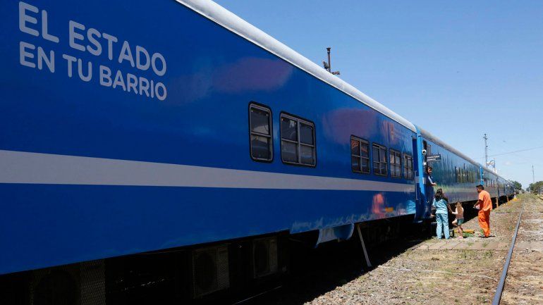 Se puso en marcha el tren de asistencia social y recorrerá Río Negro