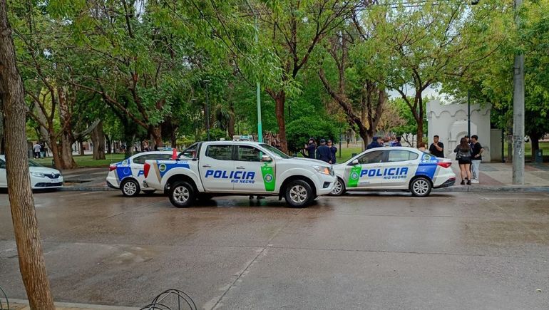 Las c&aacute;maras con IA tienen lectores de dominios de patentes que permiten identificar a los veh&iacute;culos denunciados como robados.&nbsp;