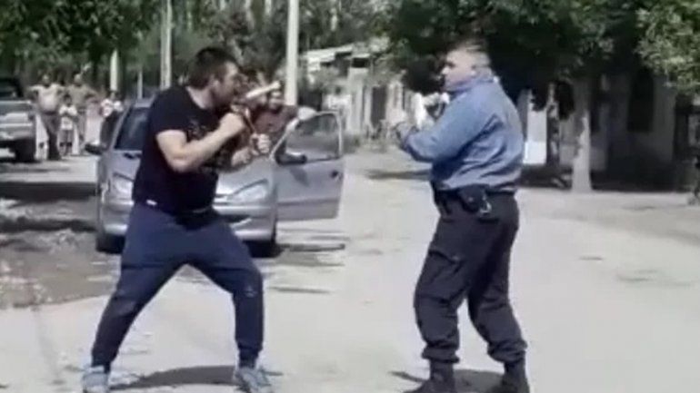 Un policía y un vecino de Regina protagonizaron una violenta pelea callejera