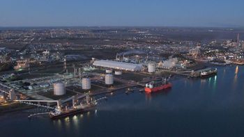 Pampa Energía construirá una planta de producción de urea granulada en el Polo Industrial de Bahía Blanca. | LMCipolletti.com Pampa Energía construirá una planta de producción de urea granulada en el Polo Industrial de Bahía Blanca.
