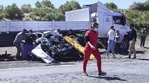 El vehículo en el que viajaban las víctimas quedó destruído tras el choque con el camión, cuyo conductor fue condenado por haber sido hallado responsable del hecho. El vehículo en el que viajaban las víctimas quedó destruído tras el choque con el camión, cuyo conductor fue condenado por haber sido hallado responsable del hecho.
