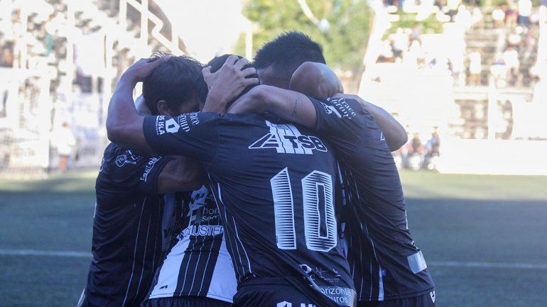 Agónico empate de Cipo