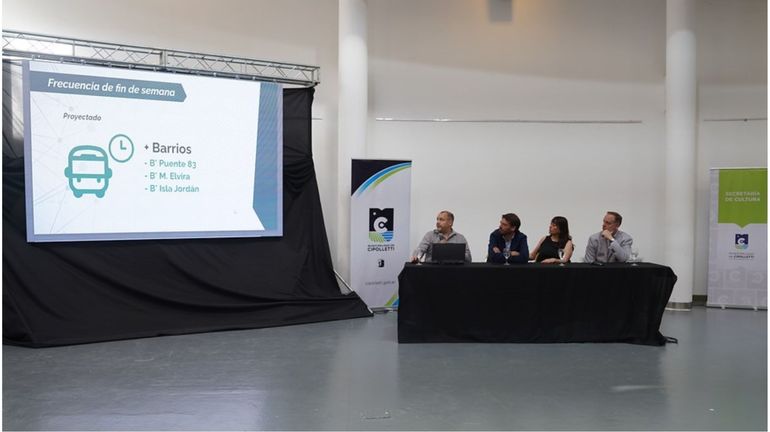 El Intendente, Rodrigo Buteler encabezó en diciembre la presentación del nuevo sistema de trasporte publico que se licitará este año.