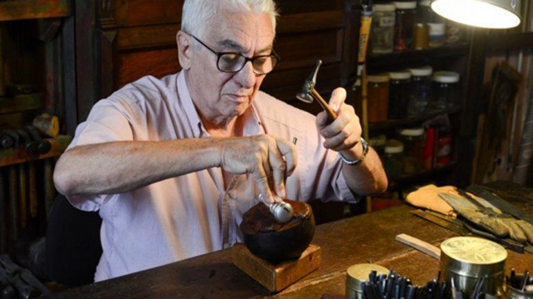 Pallarols: Pensé en dejar el bastón custodiado para que lo pueda rescatar el próximo presidente