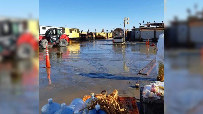 Impactante derrame de petróleo en Vaca Muerta: el daño ambiental afectó varias hectáreas