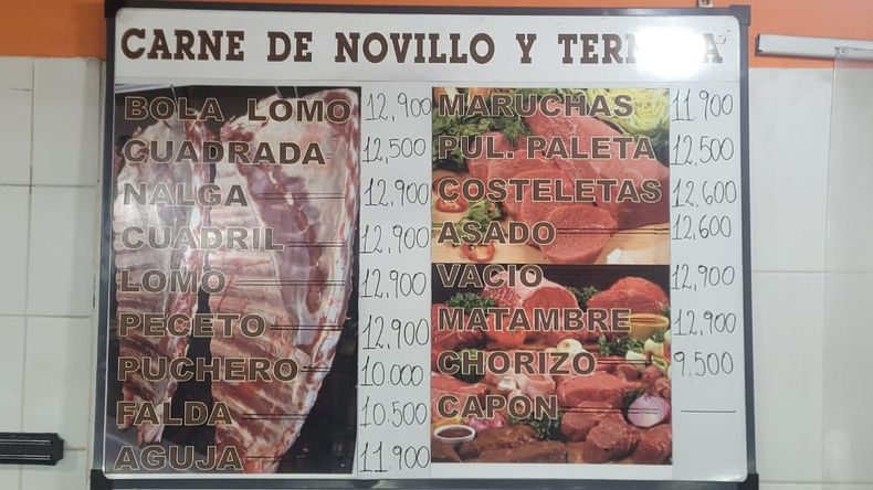 La pizarra de esta carnicería lo dice todo. (Foto tomada el 6 de junio de este año)