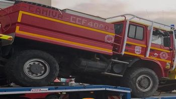 desde francia, llego un camion para bomberos voluntarios de san martin de los andes
