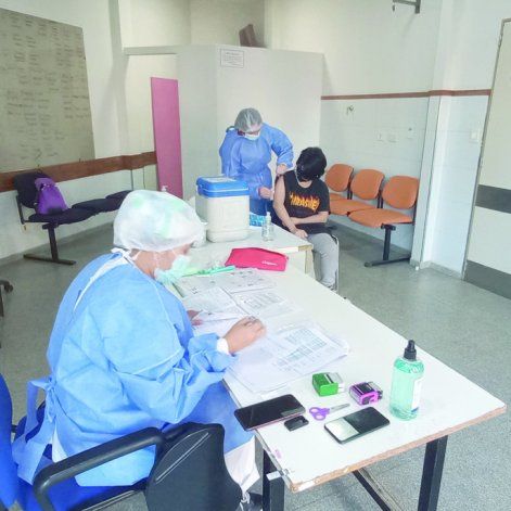 Hospitalarios reclaman salarios dignos y más insumos y profesionales.