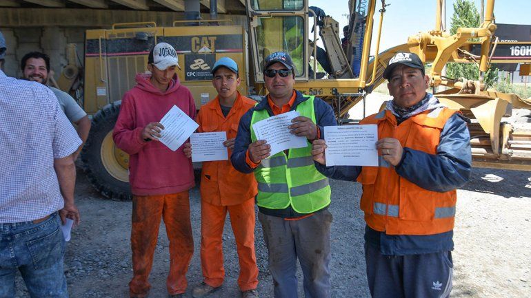 No hubo acuerdo con los obreros de Ruta 22 y el sábado vuelven a cortar el tránsito