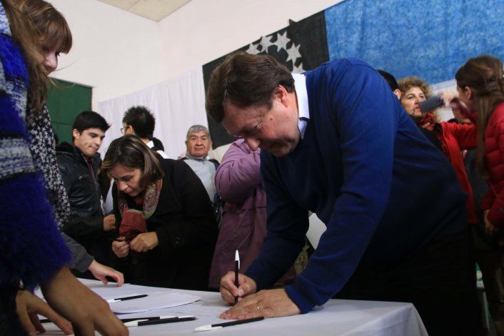 Weretilneck le puso el gancho a la ficha de afiliado.