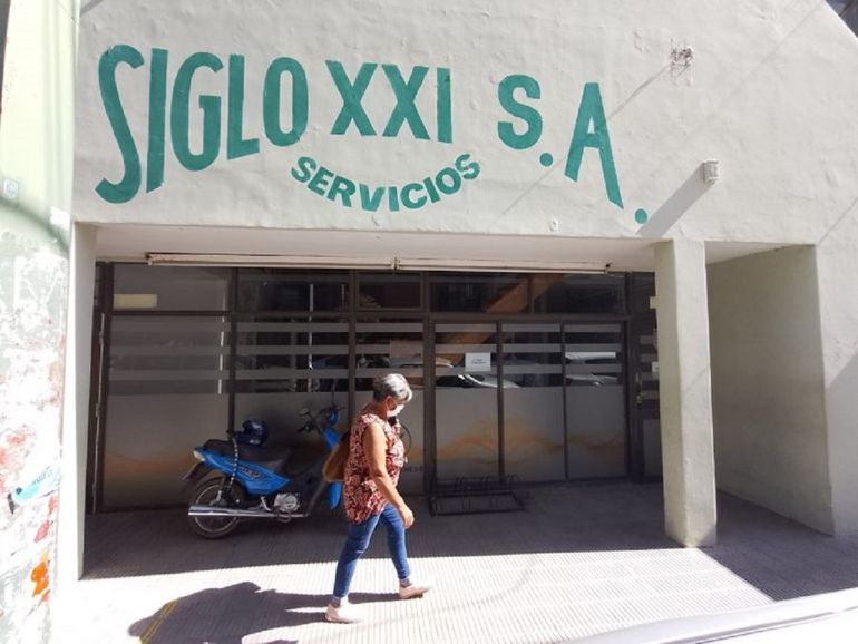 Investigan una millonaria estafa de Siglo XXI a empresas.&nbsp;