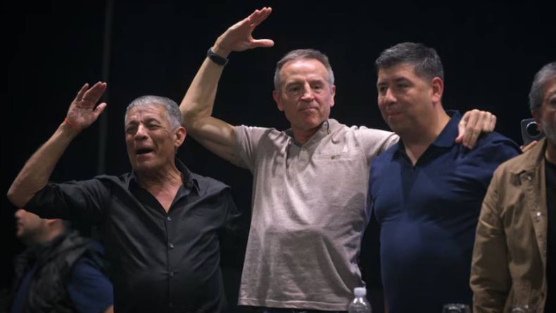 El nuevo triuvirato de la CGT. | LMCipolletti.com El nuevo triuvirato de la CGT.