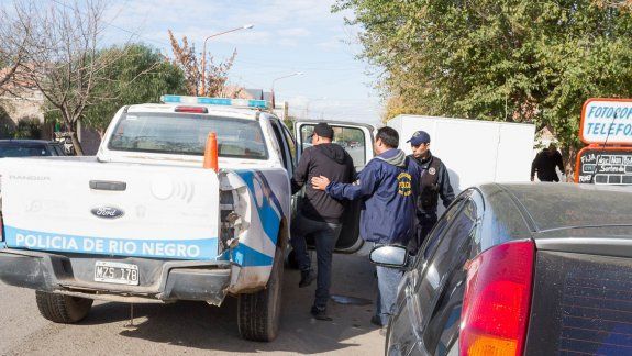 Los operativos del 4 de mayo derivaron en varias detenciones.