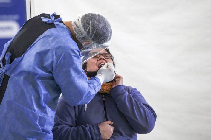 Los nuevos síntomas que sumó Salud de Nación para detectar casos de COVID