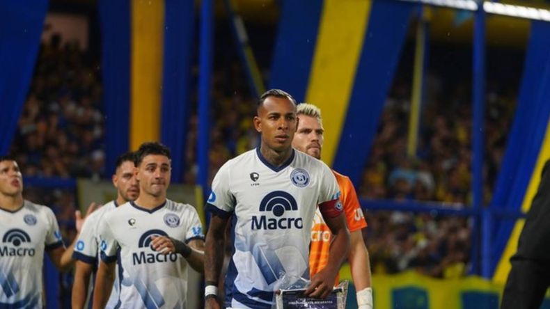Un ídolo de Boca hizo hizo borrón y cuenta nueva y expresó su deseo de contratar a Sebastián Villa