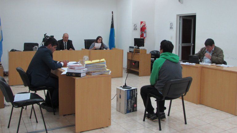 Dos de los acusados permanecen presos tras la investigación.