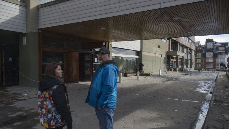 Las imágenes del incendio que dejó a más de 50 personas hospitalizadas