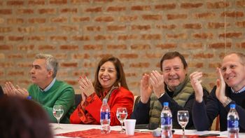 con weretilneck y carreras a la cabeza, juntos definio sus candidatos para las paso