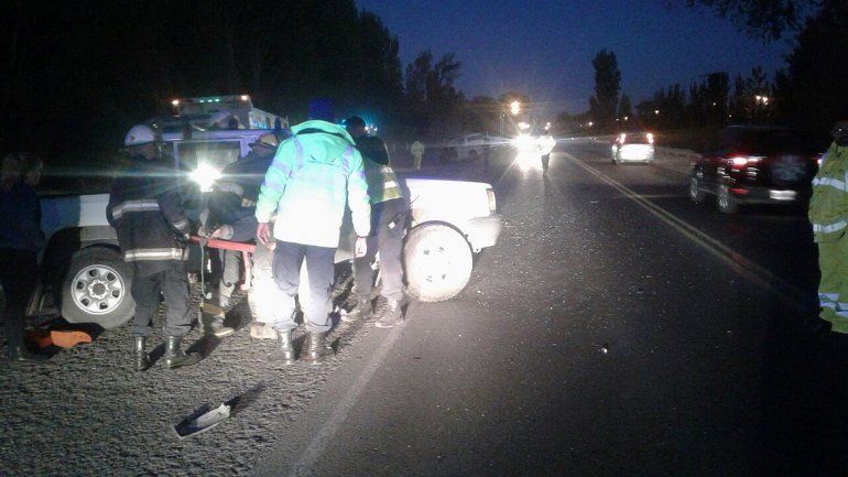 Un borracho casi provoca una tragedia en la Ruta 22: chocó de frente a una camioneta
