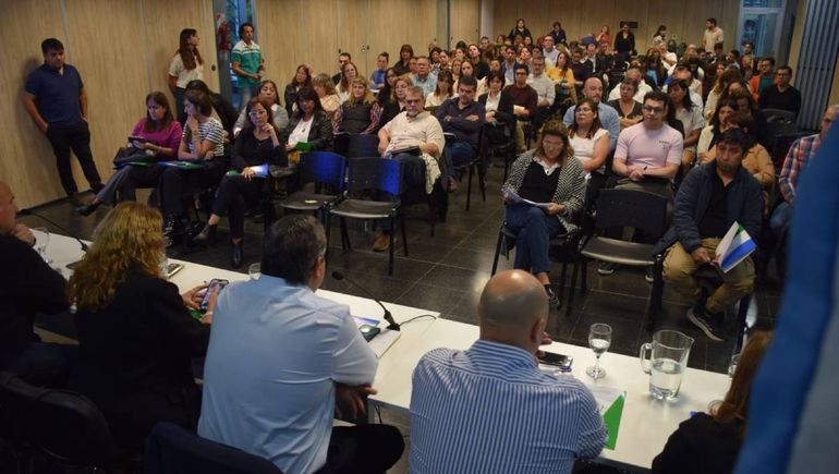 El encuentro se realizó en la sede de la Secretaría de Energía de Río Negro.