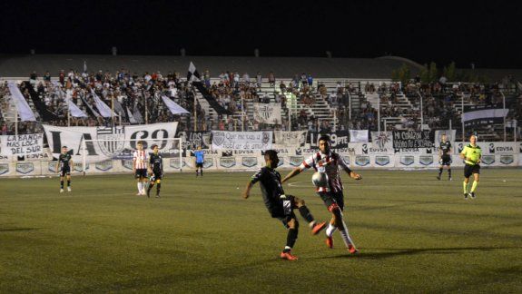 El Albinegro ahora piensa en el debut en la reválida del Federal, el domingo ante Sansinena, en La Visera.