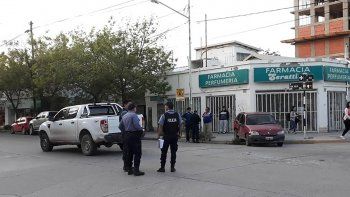 chocaron en una esquina centrica y termino arriba de la vereda: una mujer herida