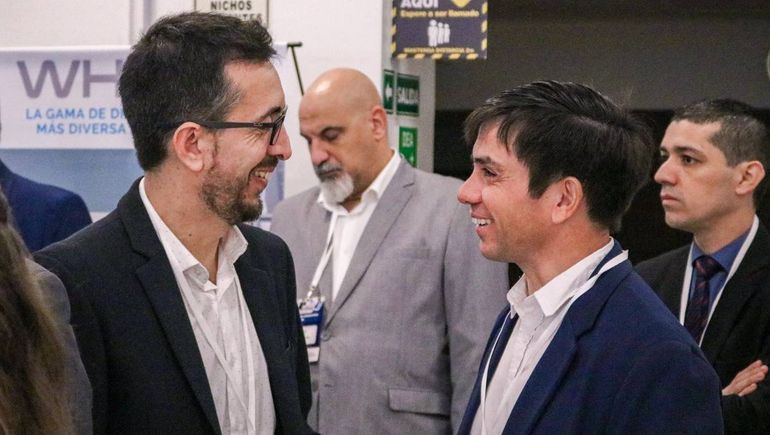 Profesionales que lideran los sectores operativos en instituciones de salud se reunieron en la Asociación Médica Argentina. Profesionales que lideran los sectores operativos en instituciones de salud se reunieron en la Asociación Médica Argentina.