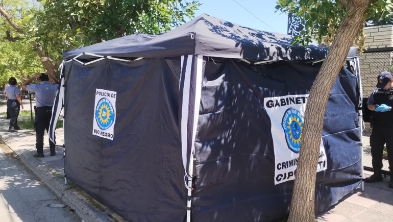 Un hombre se descompensó en Cipolletti y murió.