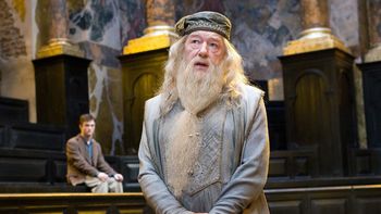 Michael Gambon interpretó a Dumbledore en la saga de Harry Potter. Murió a sus 82 años.