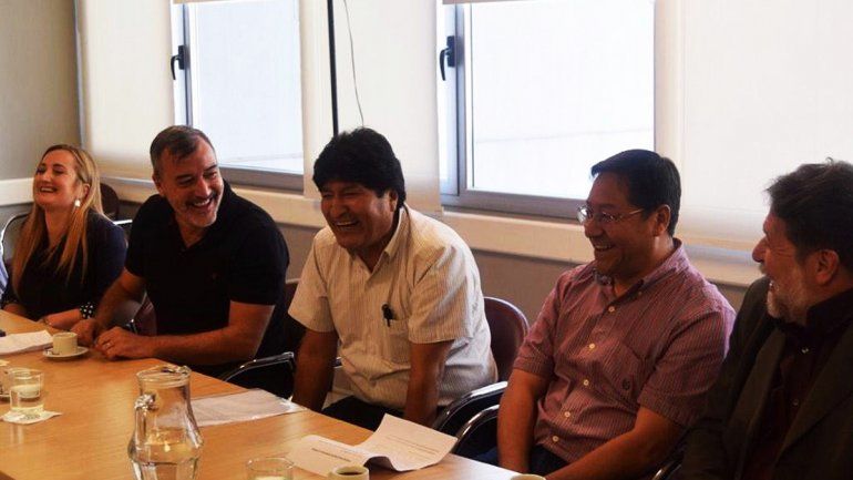 Rodolfo Aguiar se reunió con Evo Morales y con el candidato a presidente de Bolivia