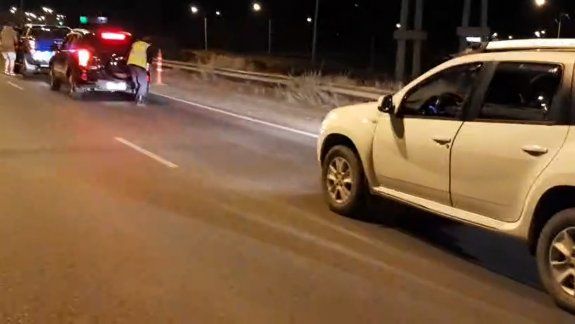 Demoras en los puentes por los controles para ingresar a Neuquén