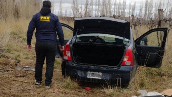 Ladrones que dejaron morir al amigo tenían las llaves de un Logan robado