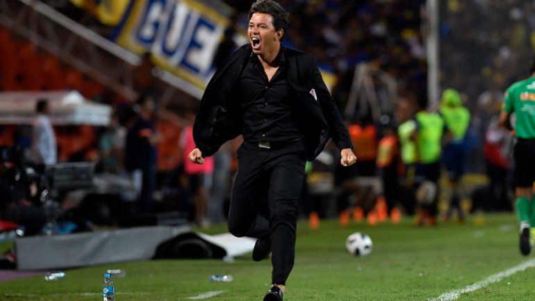 El Muñe sigue festejando y agranda su historia como el DT más ganador.
