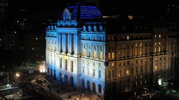 El Centro Cultural Kirchner, que era conocido como CCK, cambió su nombre por decreto.