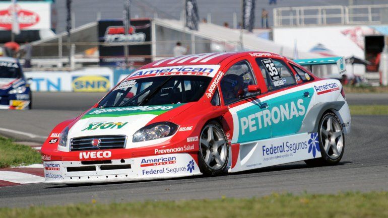 Manu se metió entre los mejores diez pilotos