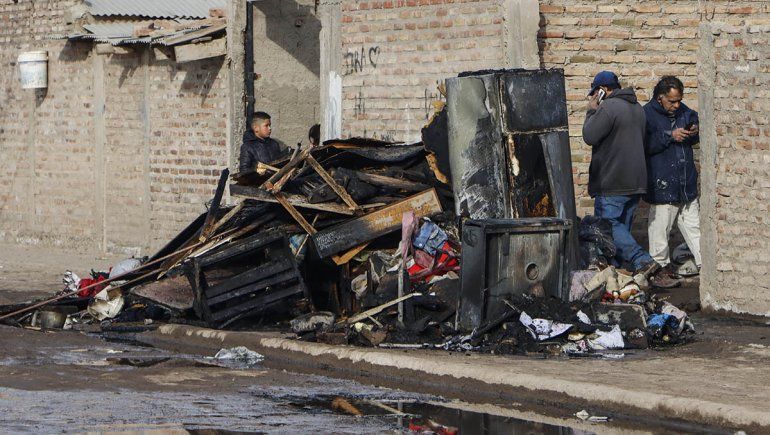 El joven herido en un incendio en el Mapu sigue grave y lucha por su vida