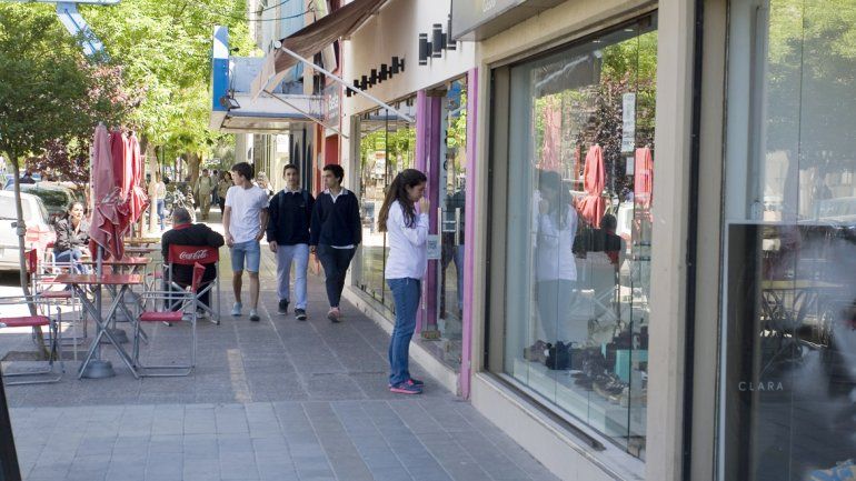 No solo el Caf&eacute; Justina es v&iacute;ctima de la inseguridad, muchos comercios de Cipolletti padecen esta realidad.