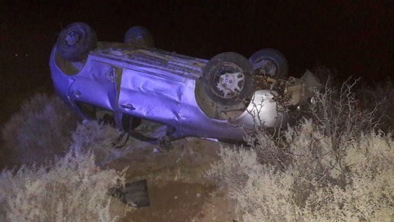 Un policía volcó cuando viajaba de Loncopué a Neuquén