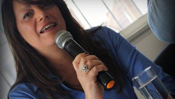 Álvarez es la primera presidenta.