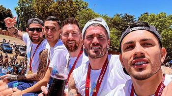 messi y los muchachos de la scaloneta meta fernet en el descapotable