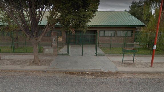 Preocupación por la aparición de una rata muerta en el Jardín 49