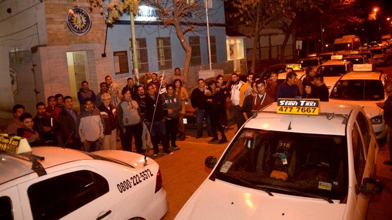 Controlan los taxis para evitar nuevos asaltos