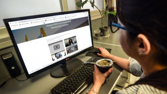 En el primer día se anotaron más de 1400 alumnos en la UNCo