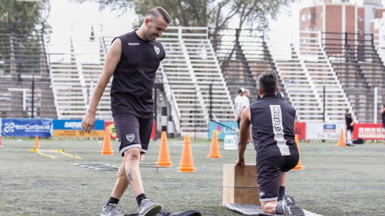 Vilce entrenó diferenciado el sábado y no hizo fútbol
