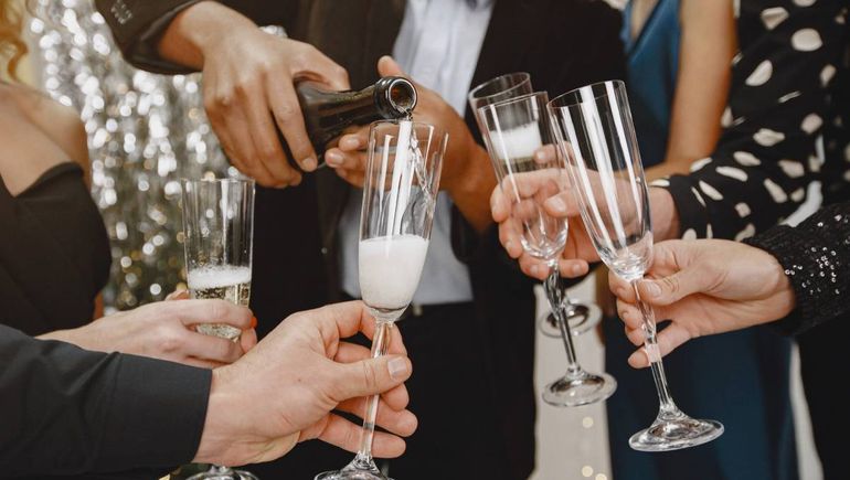 Mesa afuera o adentro: ¿cómo estará el tiempo para Año Nuevo?