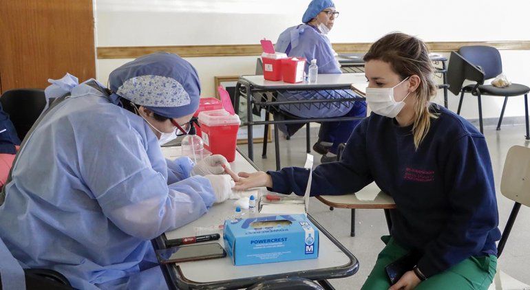 Cipolletti: más de 100 trabajadores de la salud tienen coronavirus