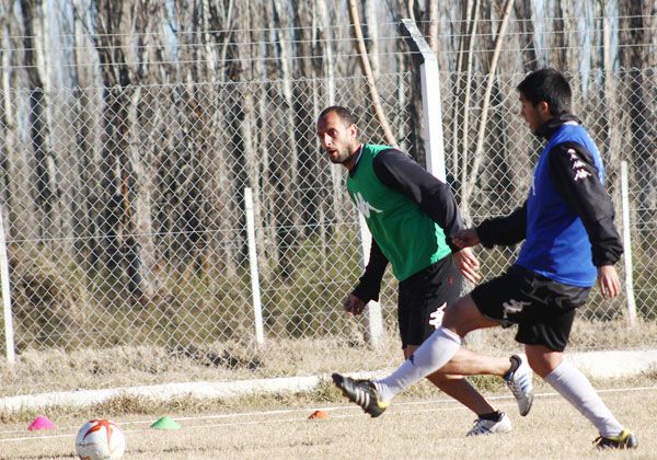 Negri y Vergara entrenaron diferenciado en la vuelta