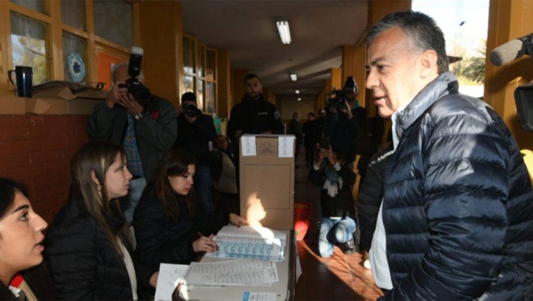 Todas las perlitas de las PASO: desde el Gobernador que se olvidó el DNI a la agresión a un candidato